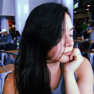 Meet your Posher, Rebecca